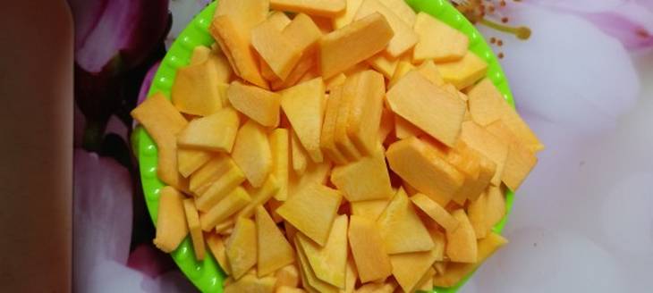 Нарезаю дольками